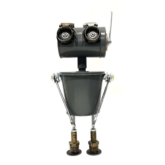 Meet CLAMP, a found objects robot sculpture created by me (James Sigle)